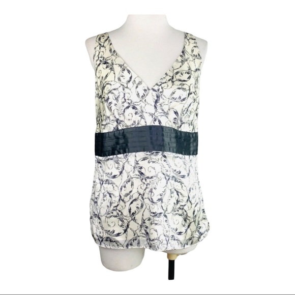 White House Black Market 100% Silk Babydoll Camisole Satiny Floral Light Sz S - Picture 5 of 10